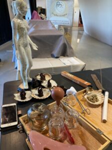 présentation lors de salon bien être